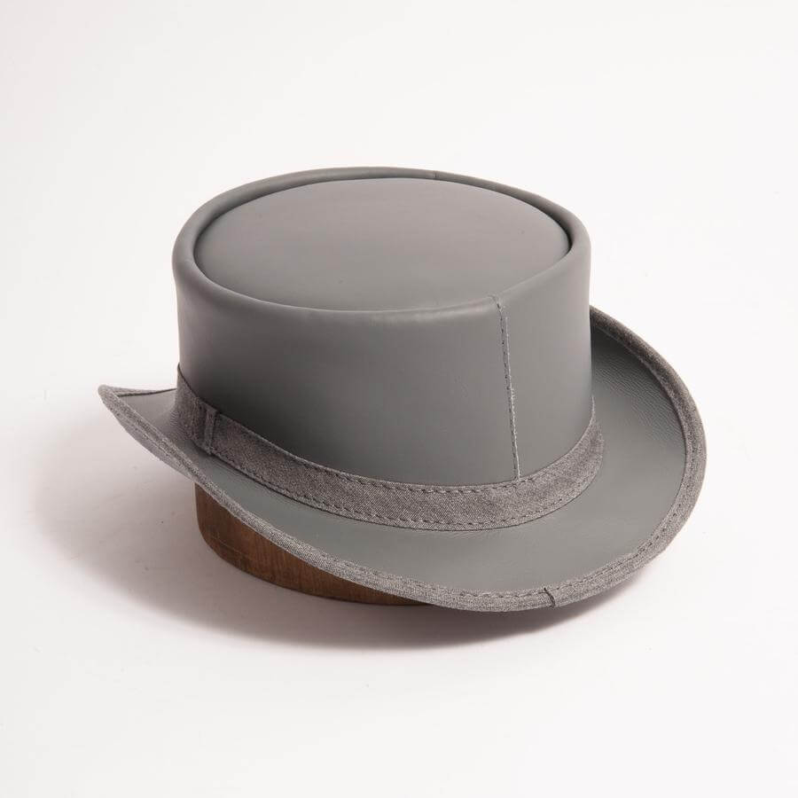 Genuine leather grey top hat with vintage appeal
